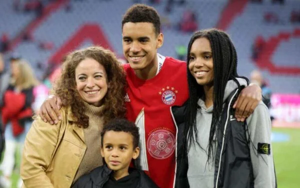 Wer ist Carolin Musiala, die Mutter von Jamal Musiala?