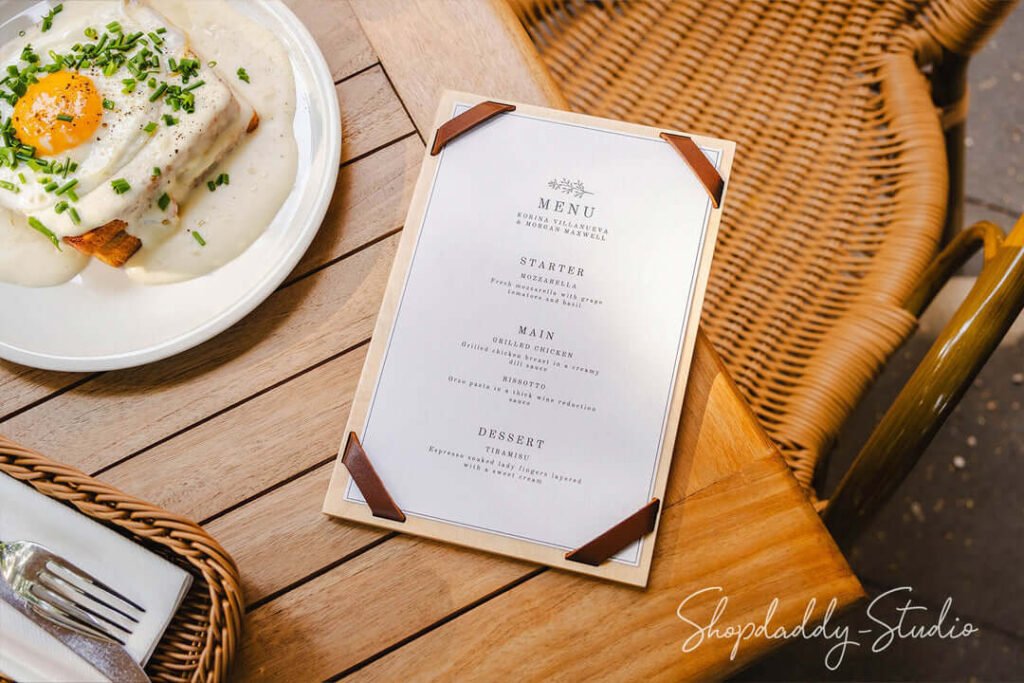 Die Wirkung von Holz-Speisekarten: Wie Materialien die Wahrnehmung beeinflussen